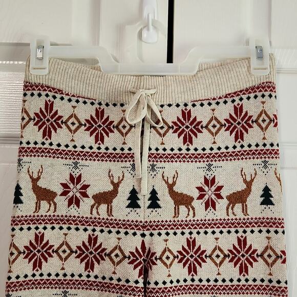 American Eagle Ahh-Mazingly Soft Sweater Knit Reindeer Snowflake Leggings Size M - Picture 6 of 10